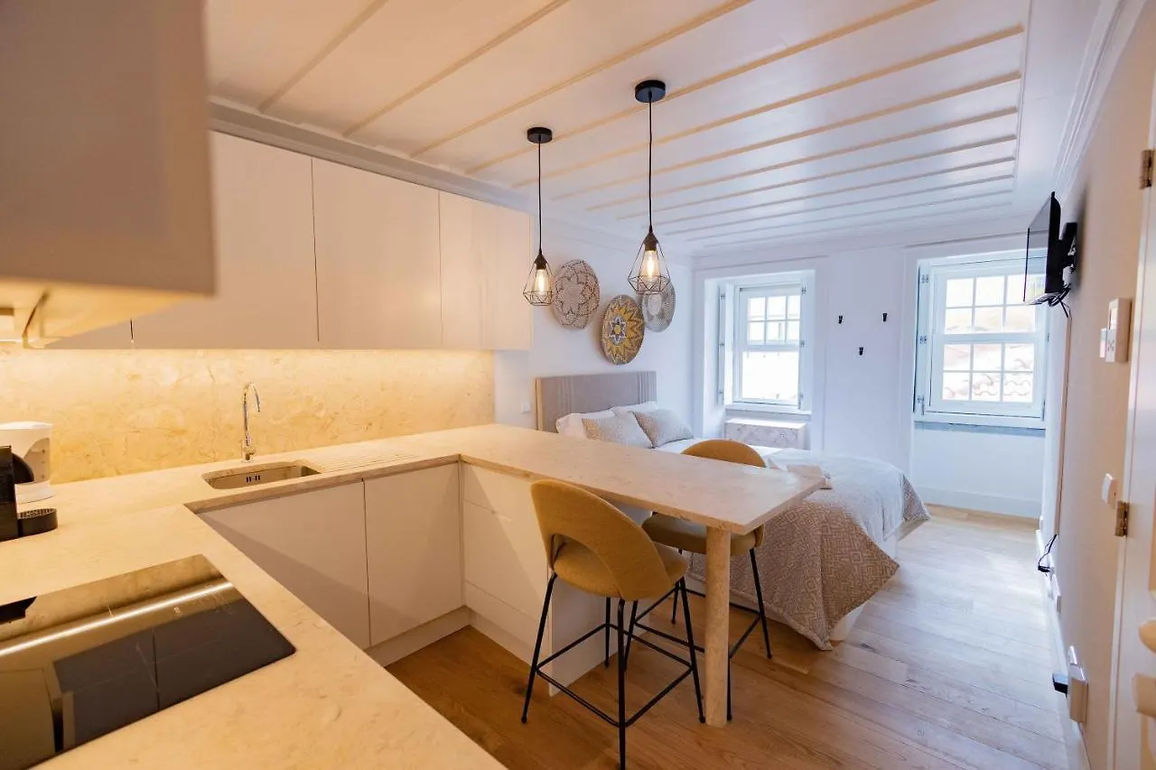 New Lisbon Center Apartment